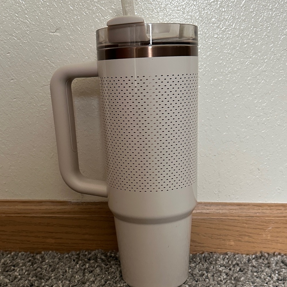 Calia oat milk 30oz Stanely tumblr